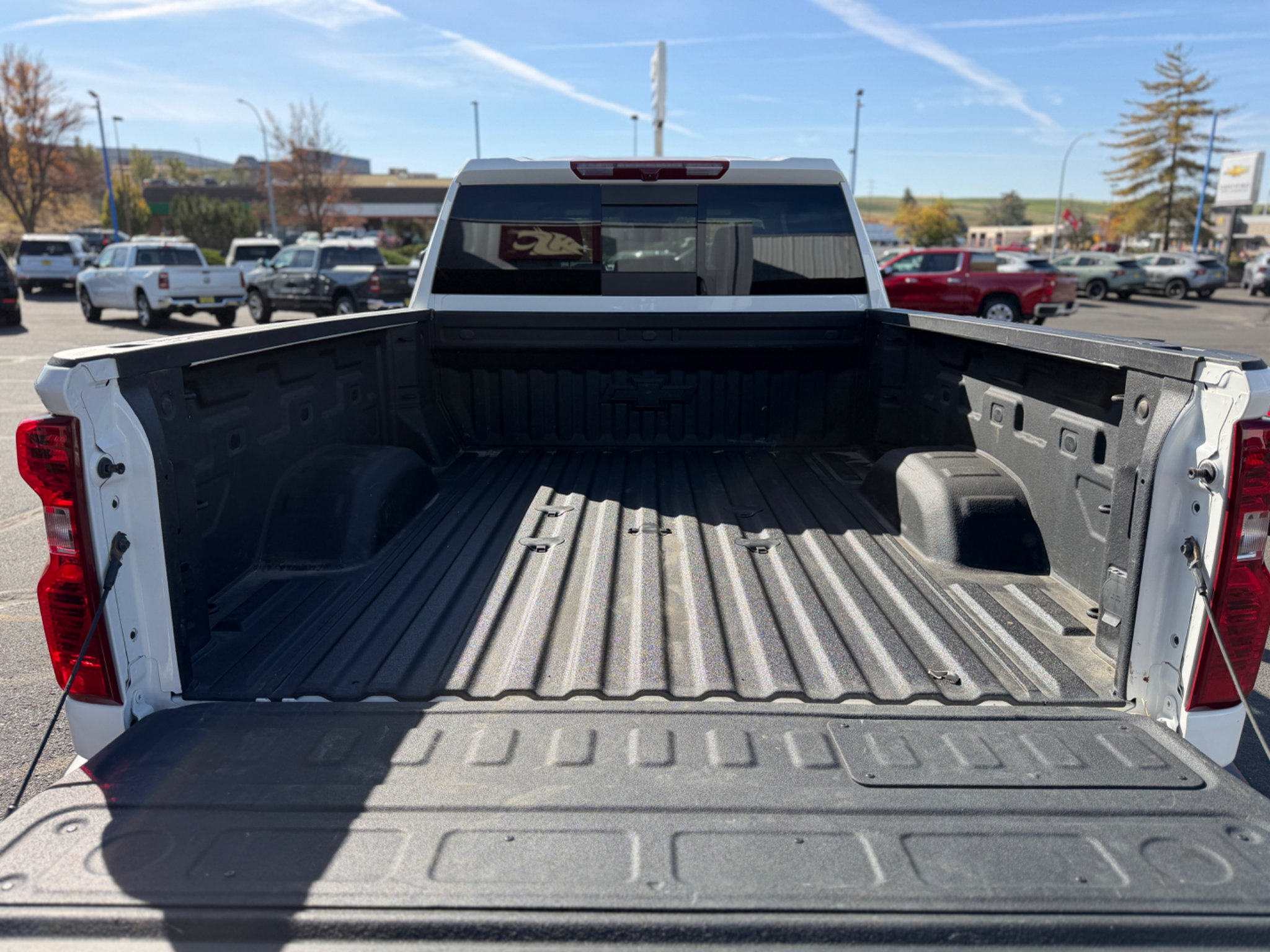 Used 2025 Chevrolet Silverado 3500 LT w/ Safety Package AWD/4WD image 21