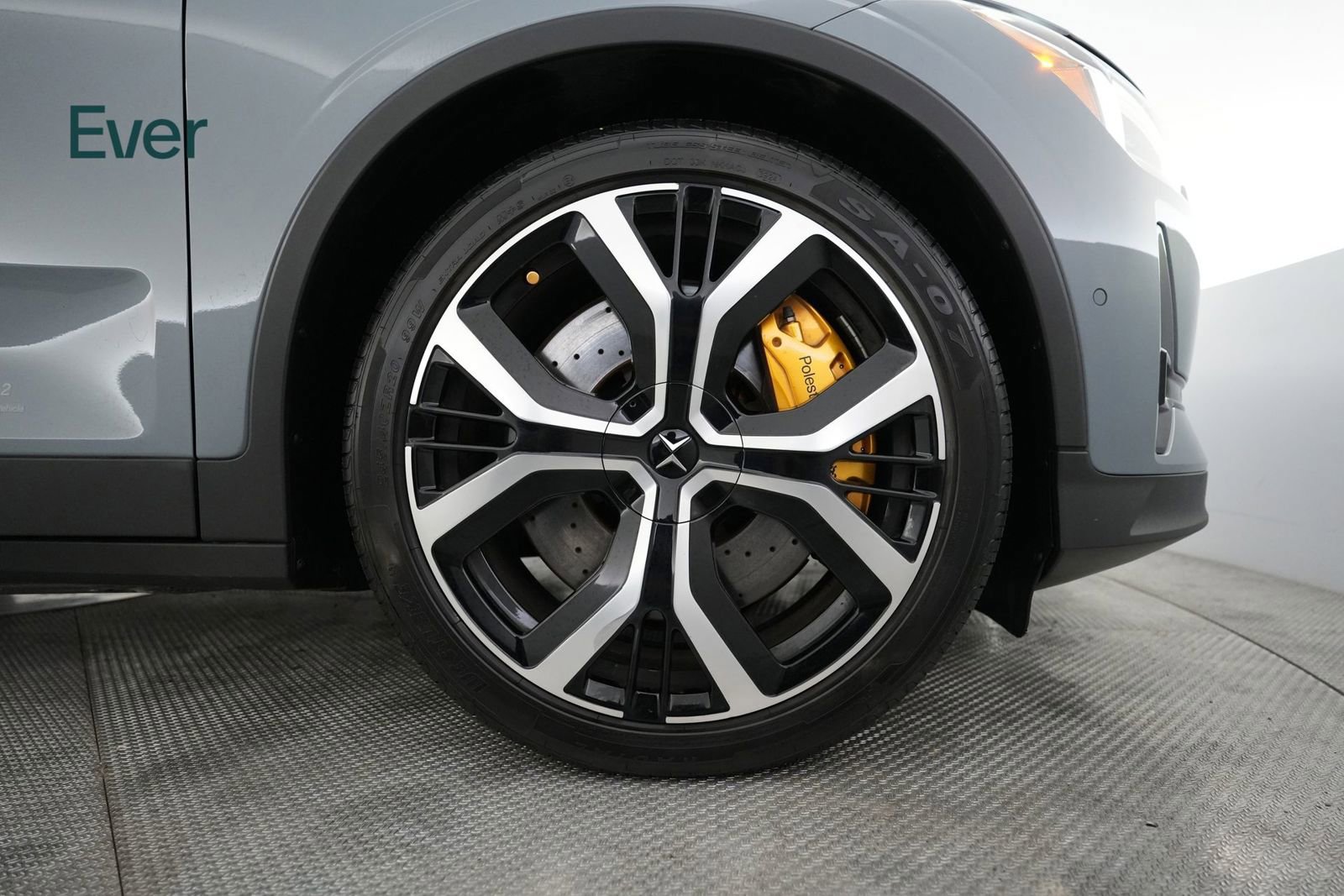 Used 2023 Polestar Polestar 2 Long Range Dual Motor Performa w/ Pilot Pack image 9