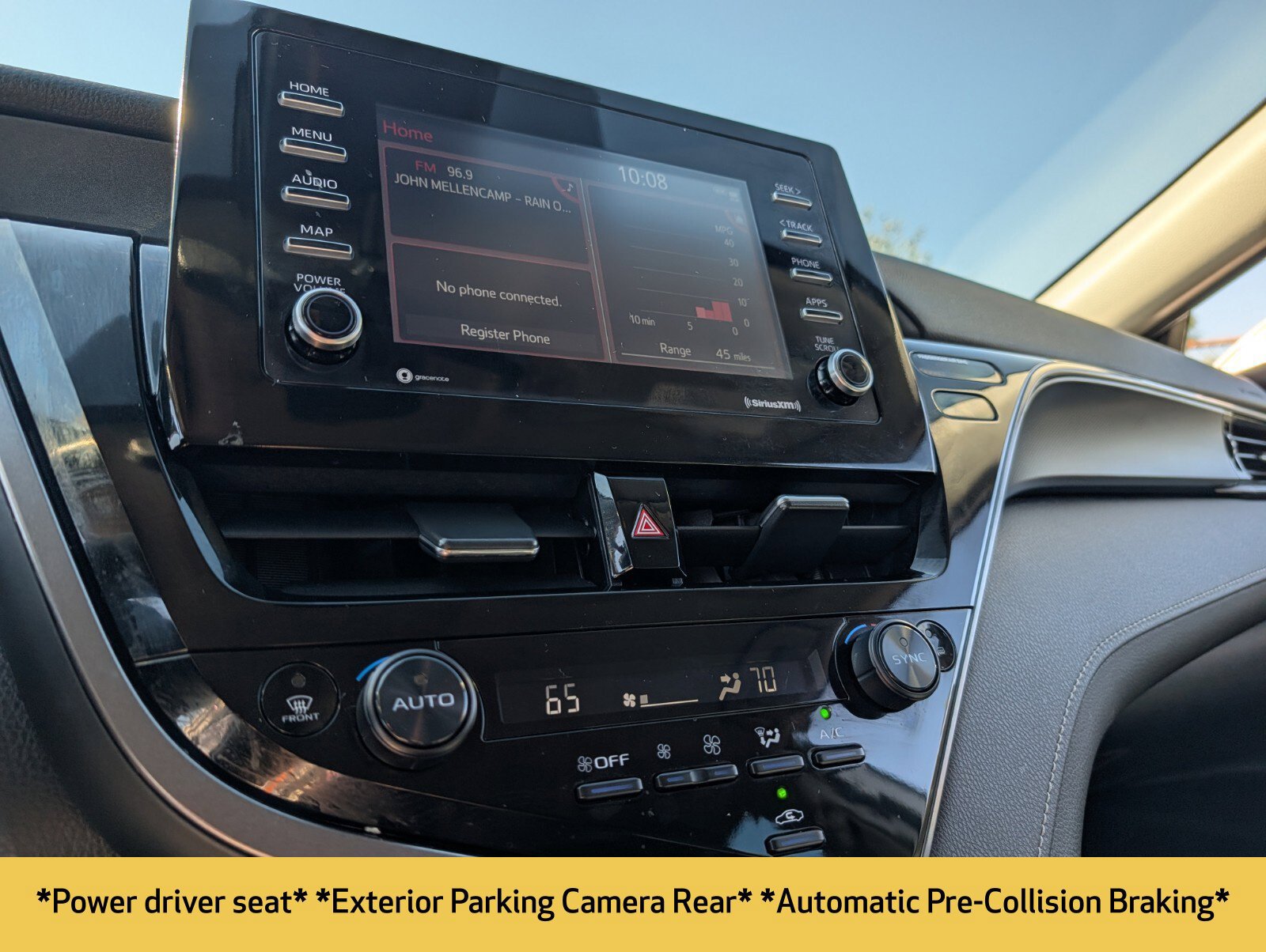 Used 2023 Toyota Camry SE AWD/4WD image 5