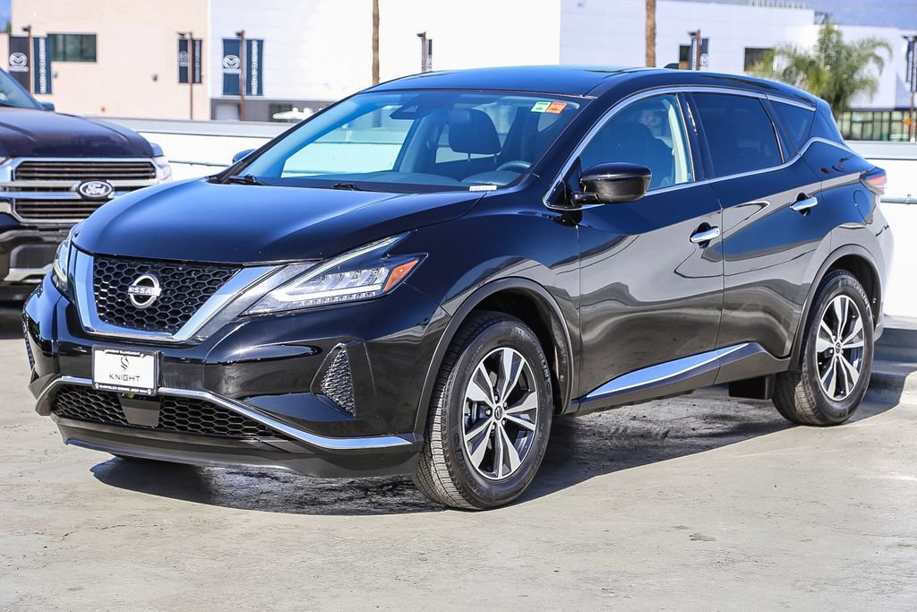 Used 2023 Nissan Murano S image 3
