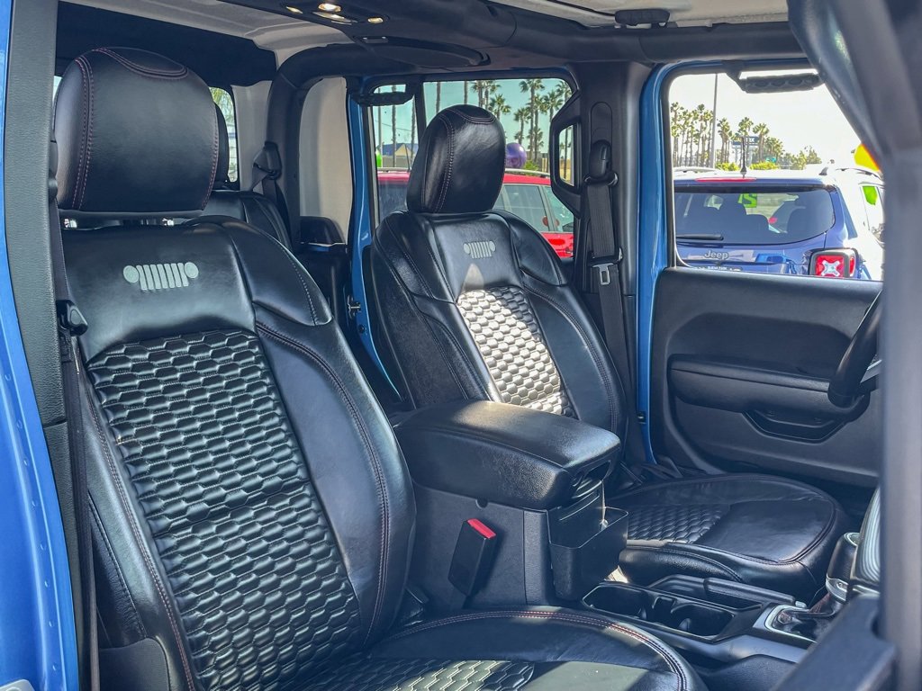 Certified 2022 Jeep Gladiator Rubicon w/ Trailer Tow Package image 17