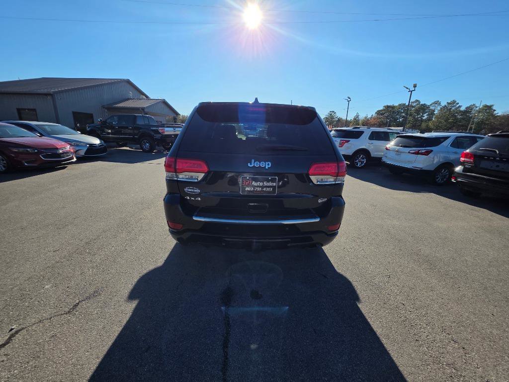 Used 2015 Jeep Grand Cherokee Overland w/ Advanced Technology Group image 3