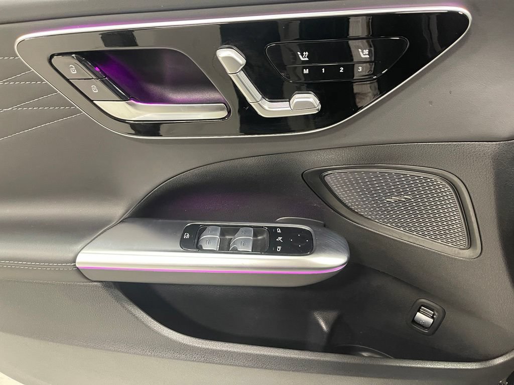 Used 2022 Mercedes-Benz C 300 4MATIC Sedan image 18