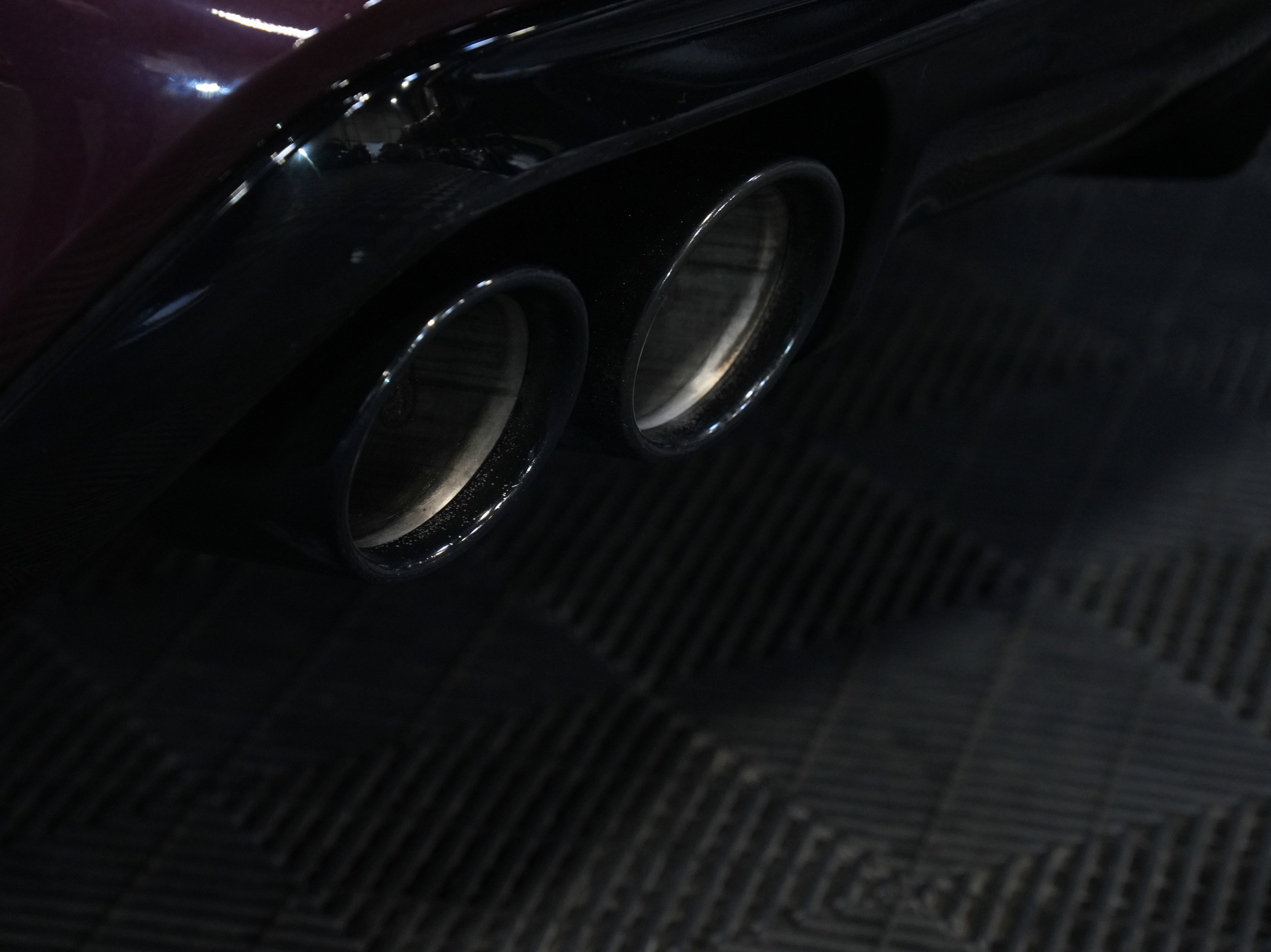 Used 2022 BMW M8 Competition image 17