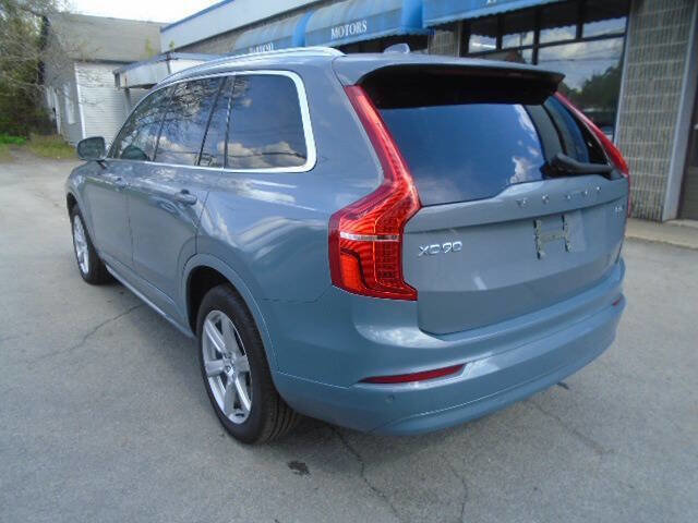 Used 2023 Volvo XC90 B5 Core AWD/4WD image 6