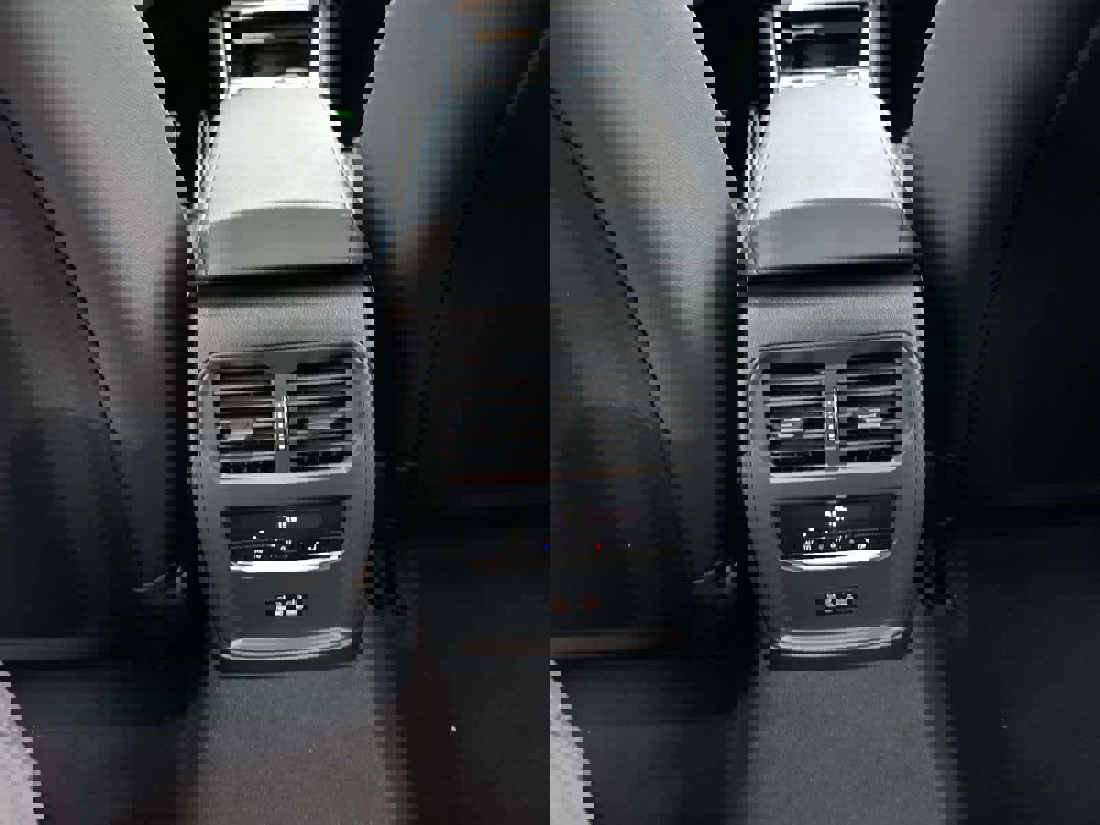 New 2025 BMW 330i xDrive 330i xDrive w/ M Sport Package image 15