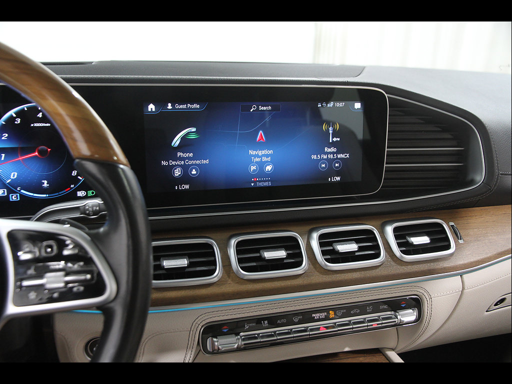 Used 2021 Mercedes-Benz GLE 350 4MATIC image 10