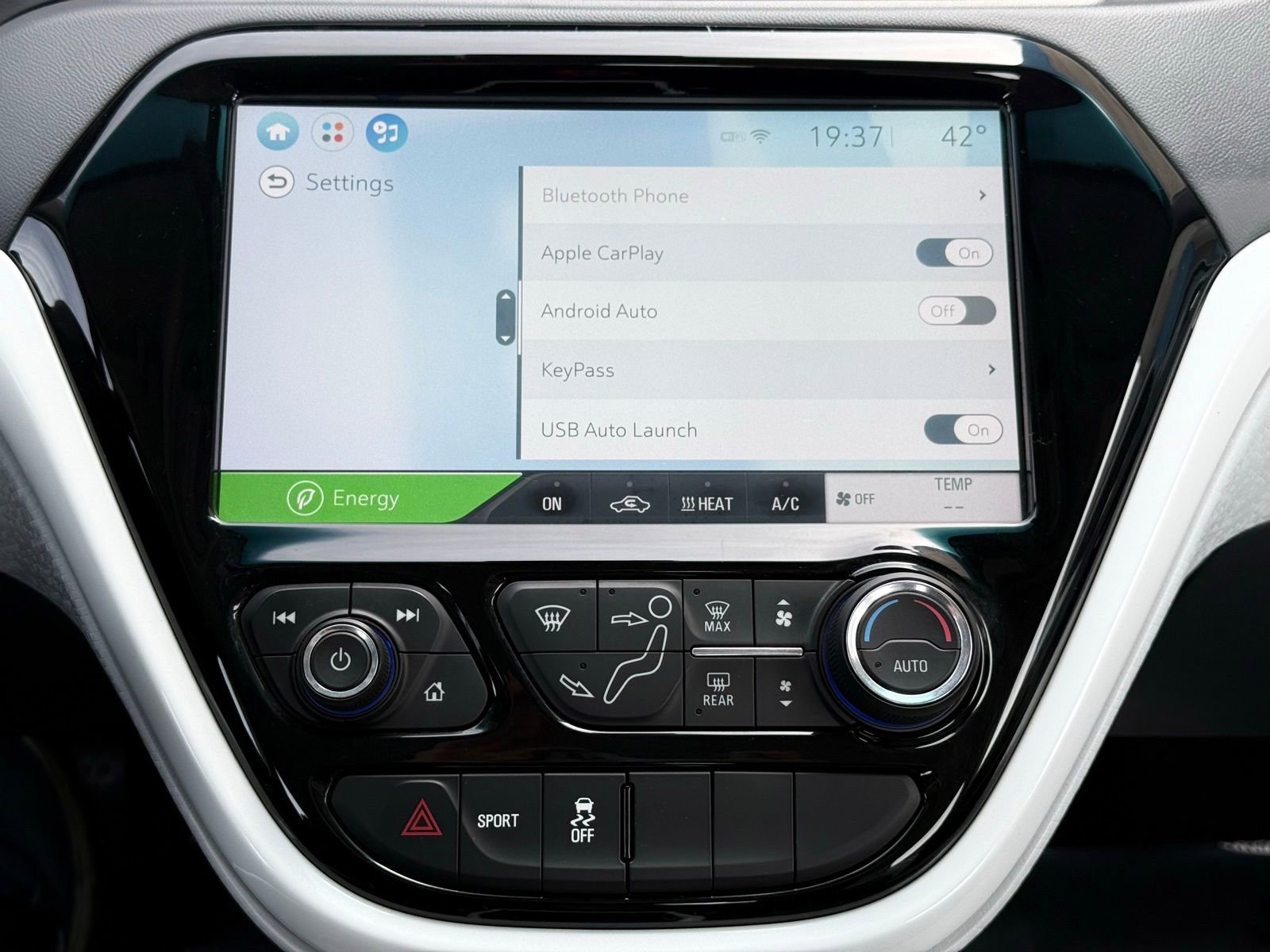 Used 2018 Chevrolet Bolt LT FWD image 36