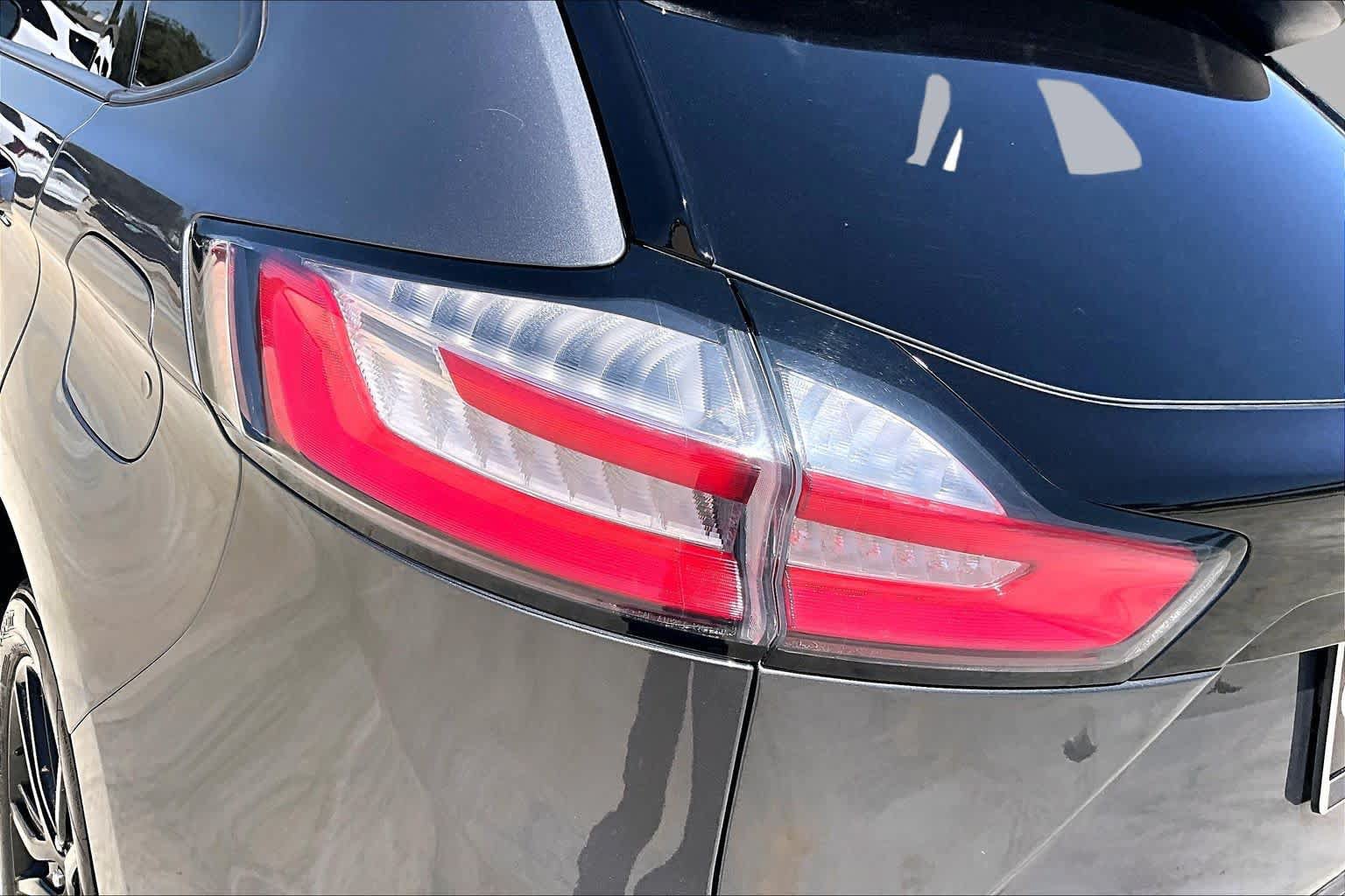 Used 2023 Ford Edge ST-Line AWD/4WD image 27