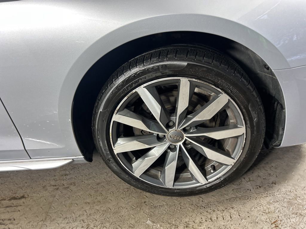 Used 2021 Audi A4 2.0T Premium w/ Convenience Package image 14