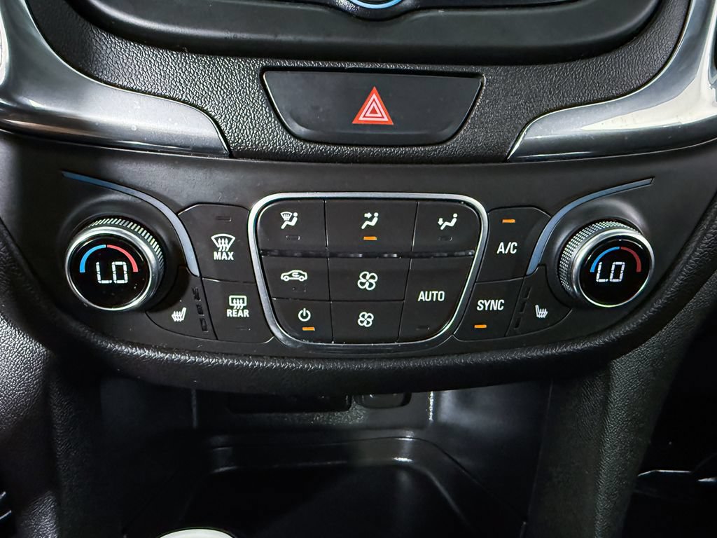 Used 2020 Chevrolet Equinox LT AWD/4WD image 18