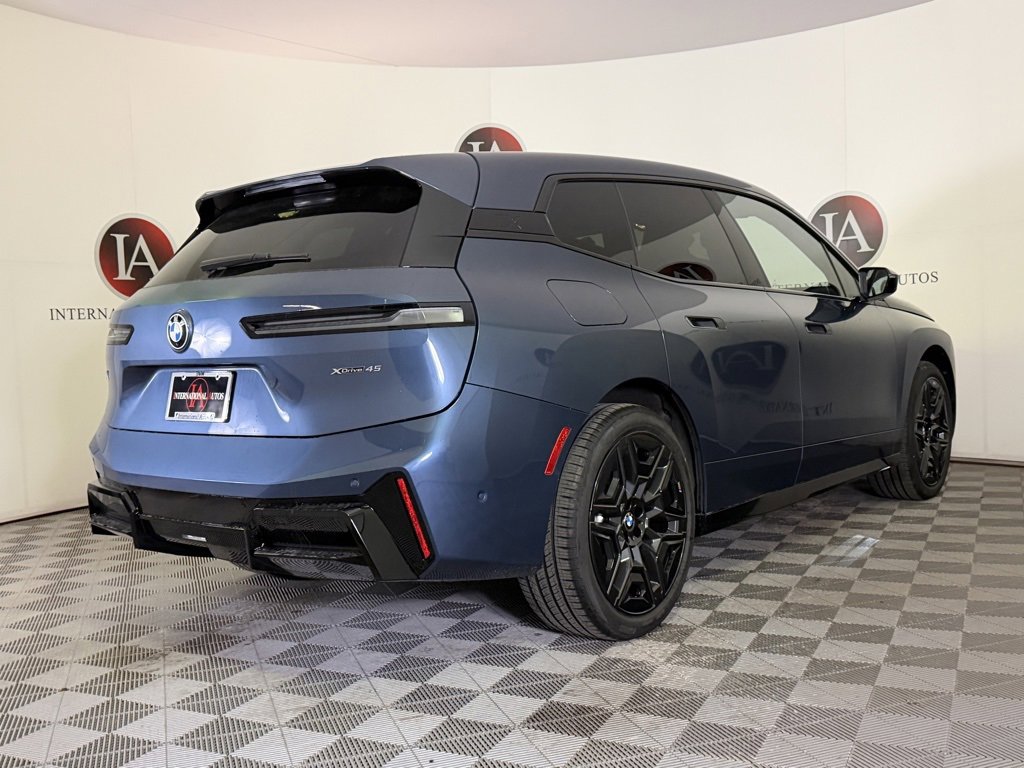 New 2026 BMW iX xDrive45 w/ M Sport Package image 8