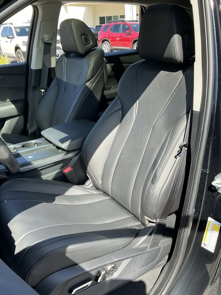 Used 2025 Acura MDX FWD image 27
