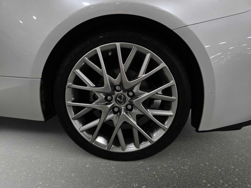 Used 2022 Lexus RC 350 w/ Premium Package image 29