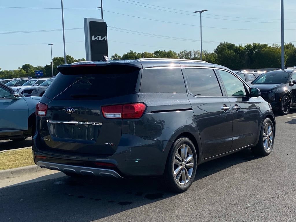 Used 2016 Kia Sedona SX Limited FWD image 7