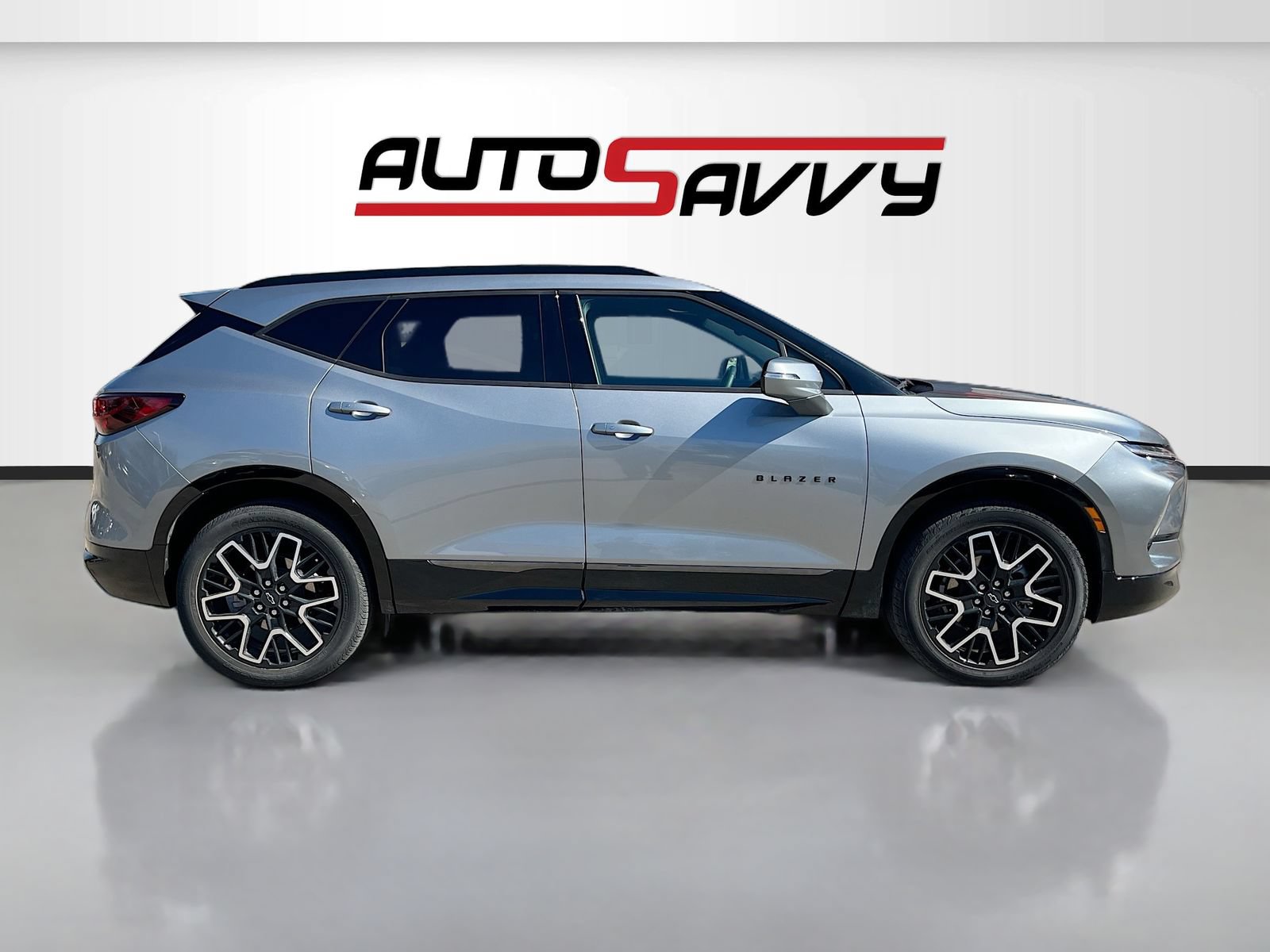 Used 2023 Chevrolet Blazer RS FWD image 8