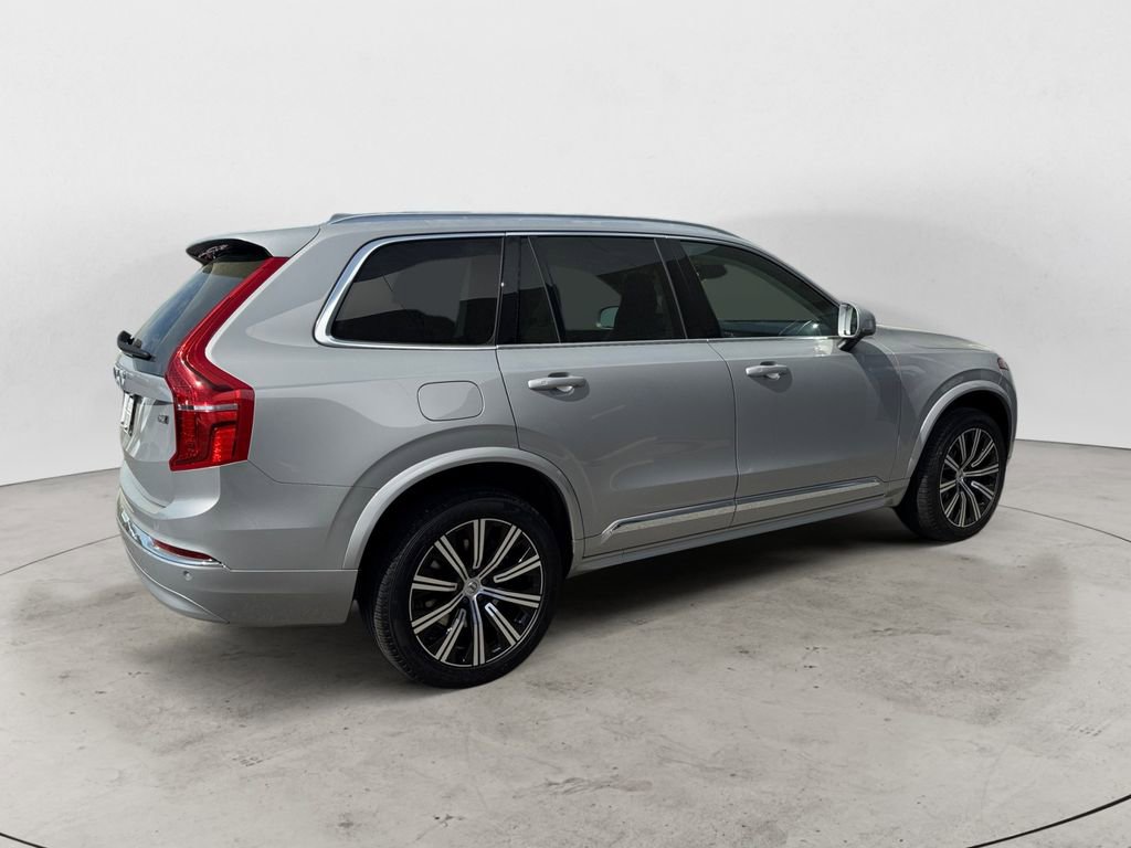 Used 2024 Volvo XC90 B5 Core w/ Climate Package AWD/4WD image 7