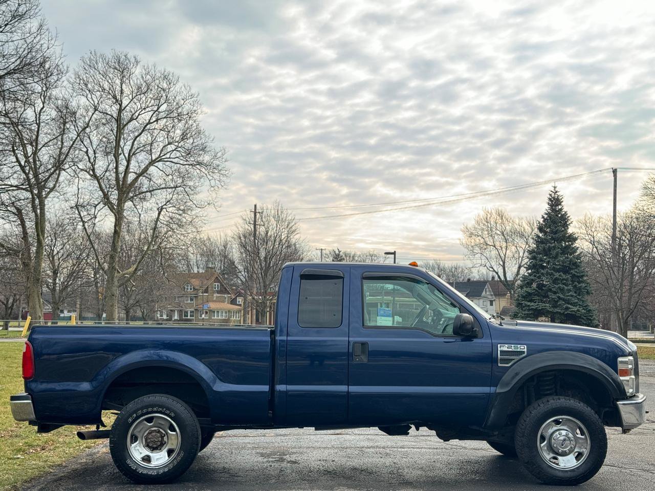 Used 2008 Ford F250 XLT AWD/4WD image 8