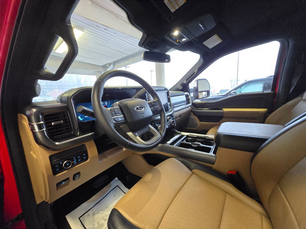 Used 2025 Ford F350 Lariat w/ Chrome Package image 9