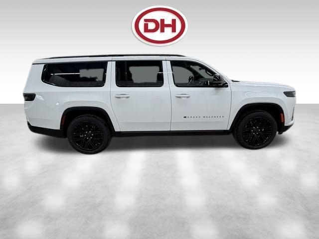 New 2026 Jeep Grand Wagoneer L Limited AWD/4WD image 2