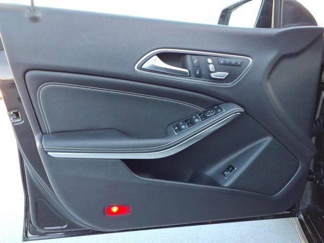 Certified 2019 Mercedes-Benz CLA 250 image 12