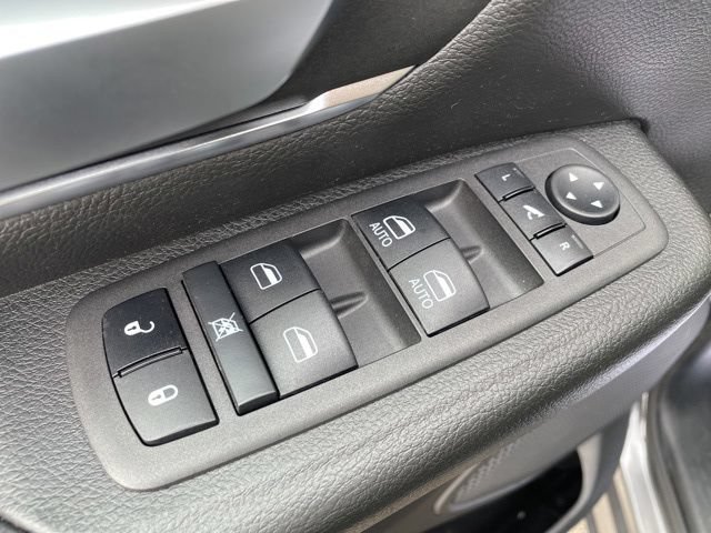 Used 2024 RAM 1500 Big Horn AWD/4WD image 23