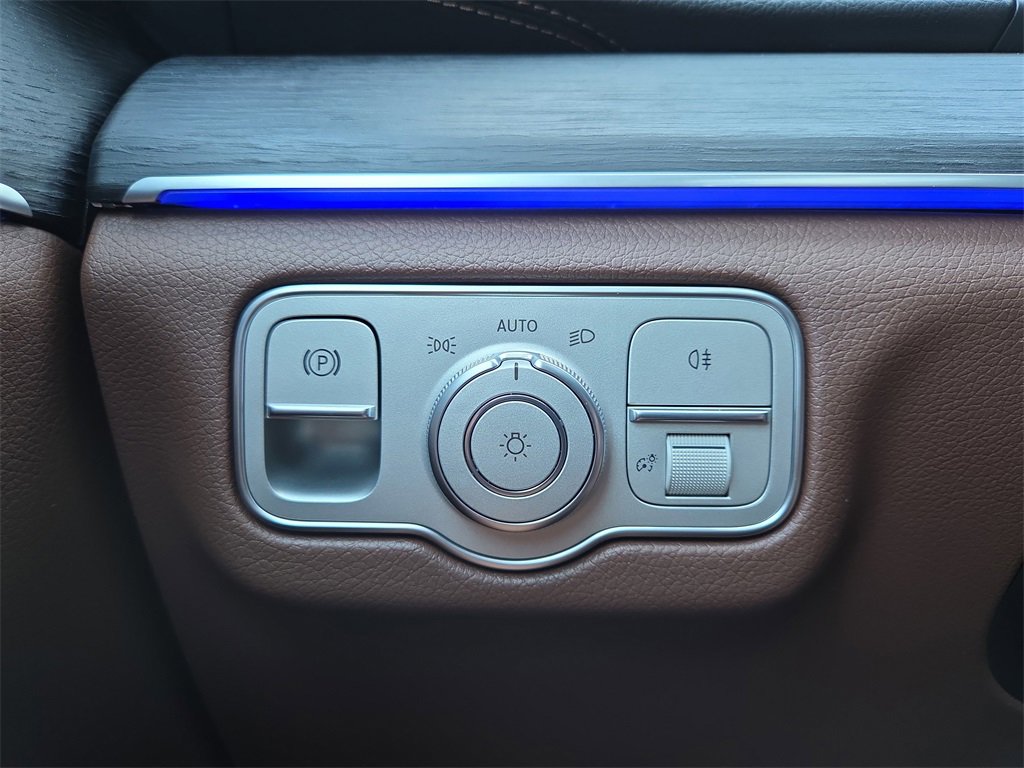 New 2026 Mercedes-Benz GLS 580 GLS 580 image 28