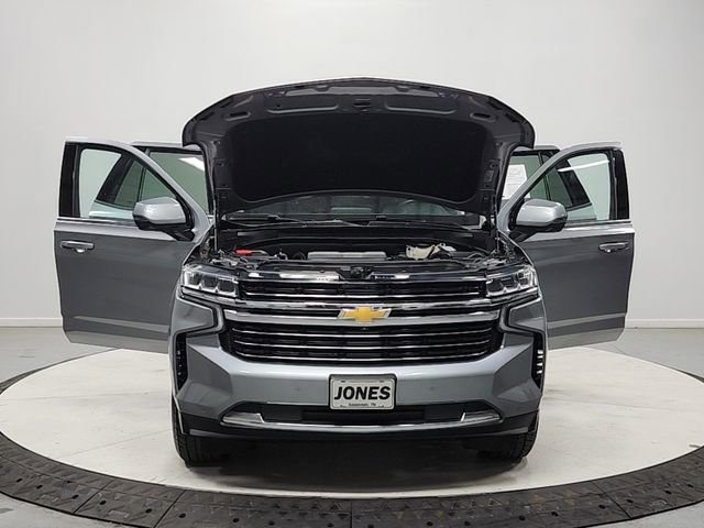 Used 2023 Chevrolet Tahoe LT w/ Luxury Package AWD/4WD image 10