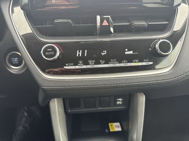Used 2022 Toyota Corolla Cross LE image 18
