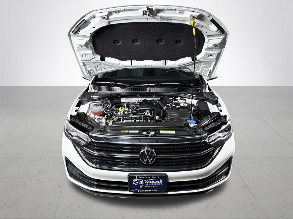 Certified 2024 Volkswagen Jetta S FWD image 22