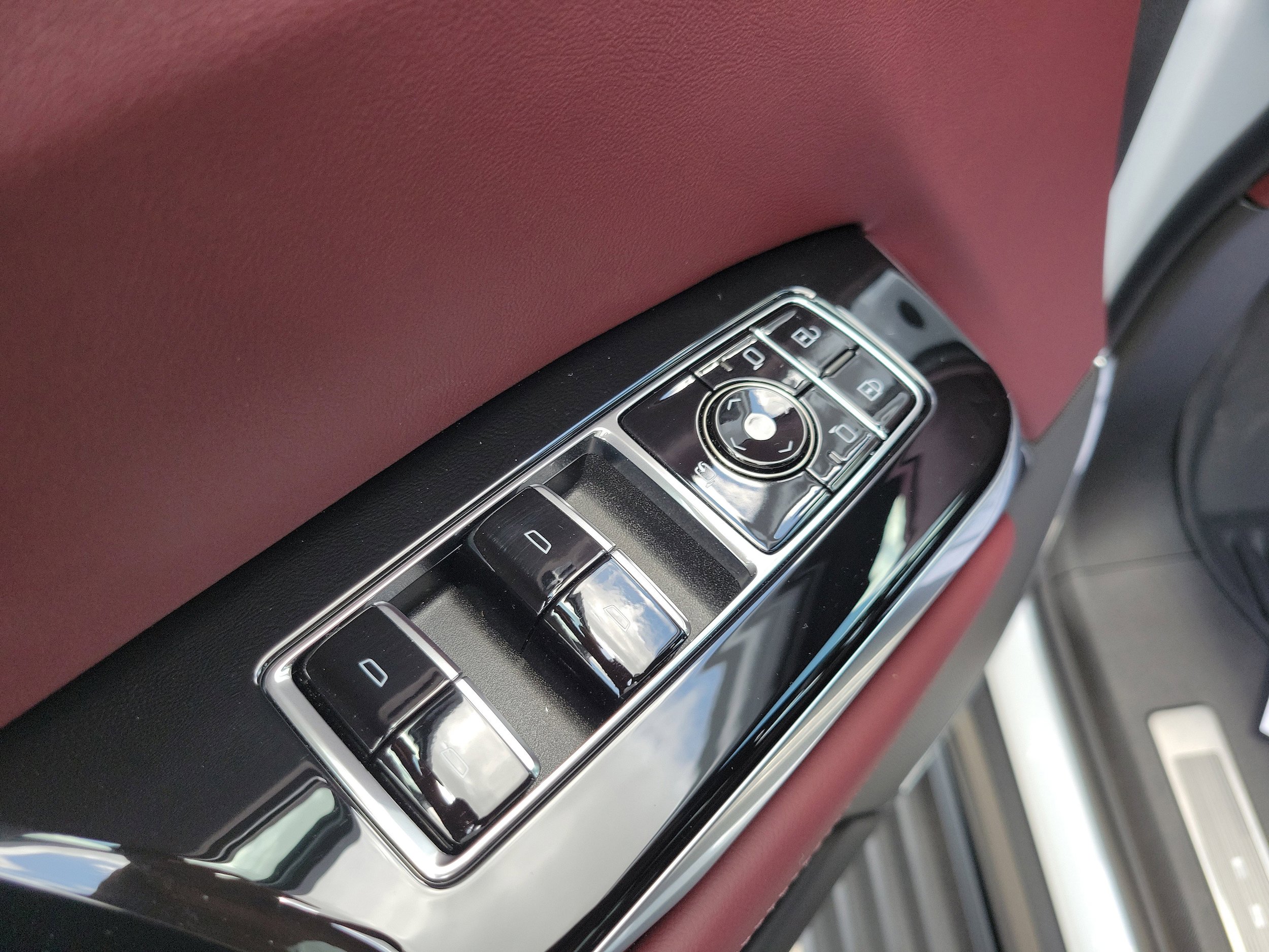 New 2026 Cadillac Escalade Luxury w/ Touring Package AWD/4WD image 17