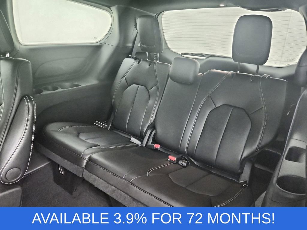 New 2026 Chrysler Voyager LX image 31