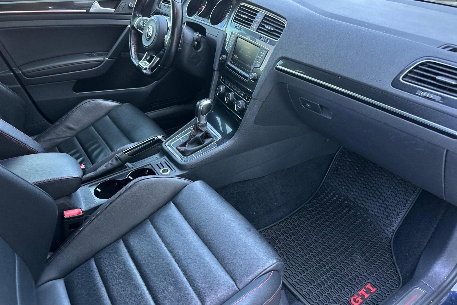 Used 2016 Volkswagen GTI S image 33