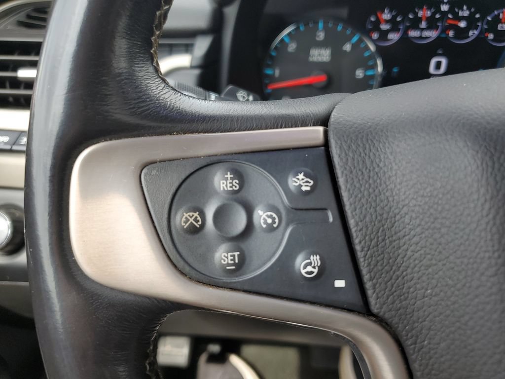 Used 2017 GMC Yukon XL Denali w/ Open Road Package AWD/4WD image 22