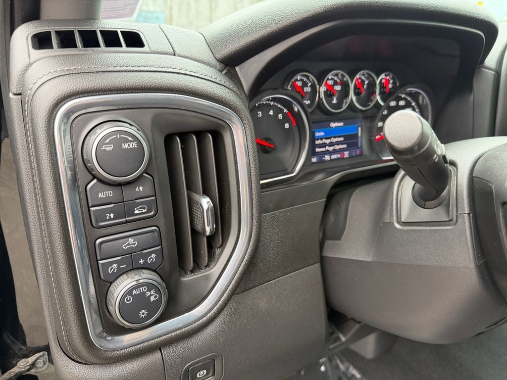 Used 2020 Chevrolet Silverado 1500 LT w/ All-Star Edition AWD/4WD image 19
