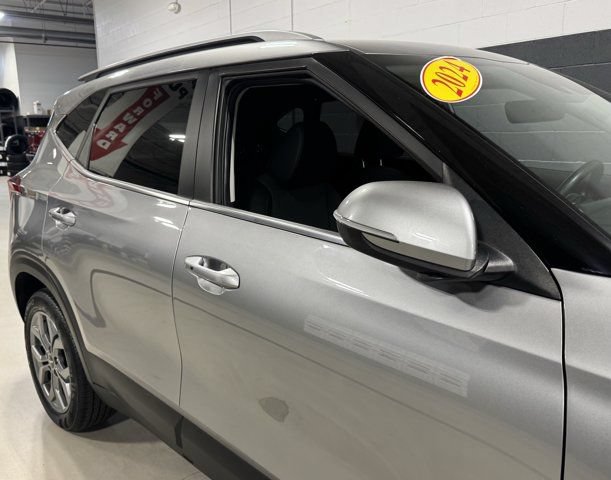 Used 2024 Kia Seltos S AWD/4WD image 7