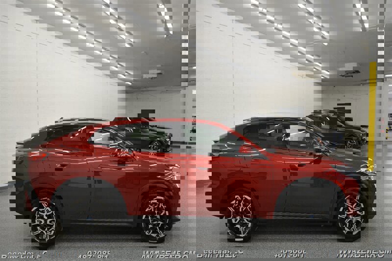 Used 2024 BMW X2 xDrive28i image 9