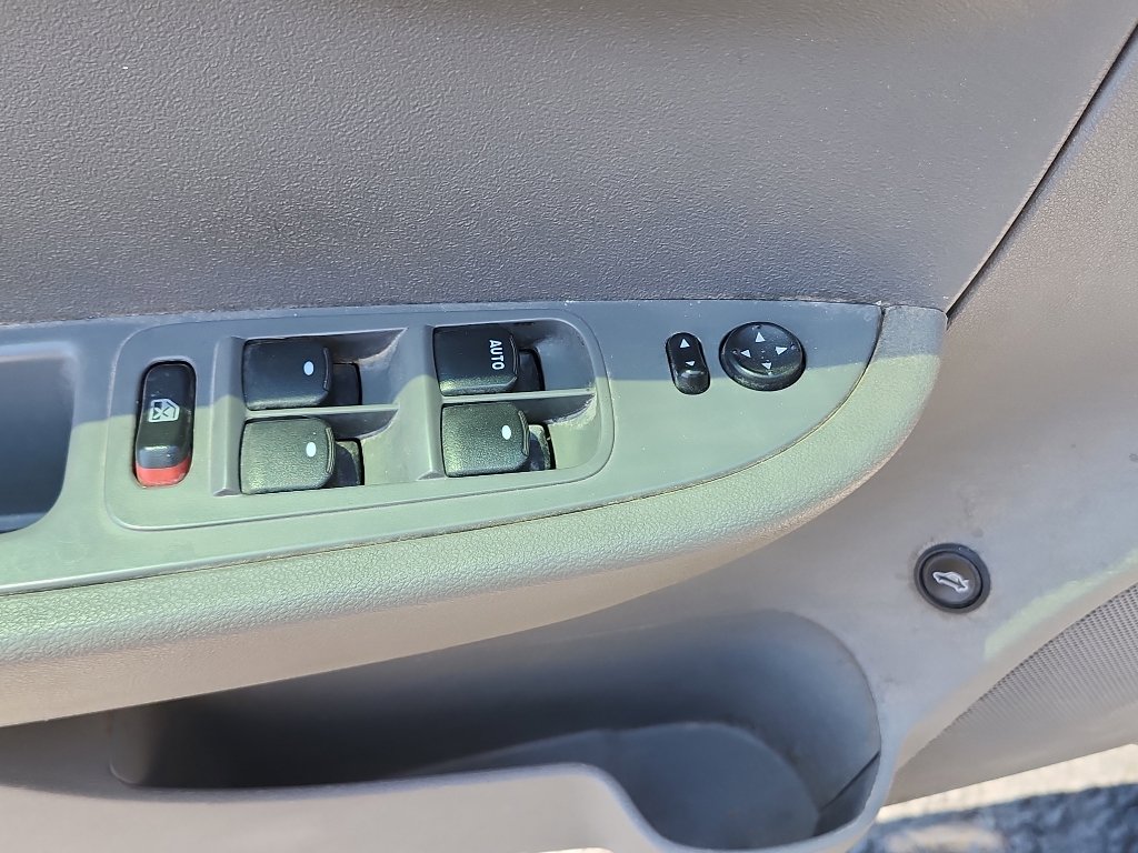 Used 2012 Chevrolet Malibu LT FWD image 16