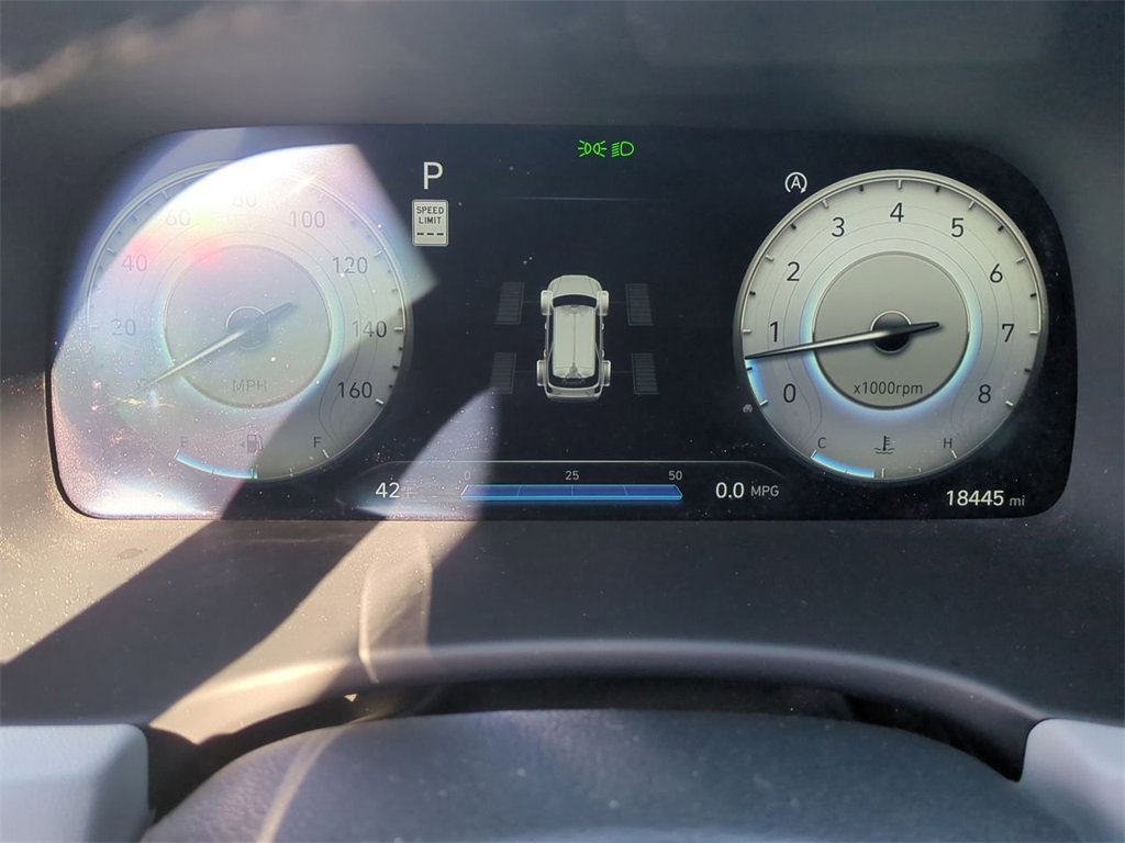 Used 2023 Hyundai Palisade SEL w/ Premium Package image 16