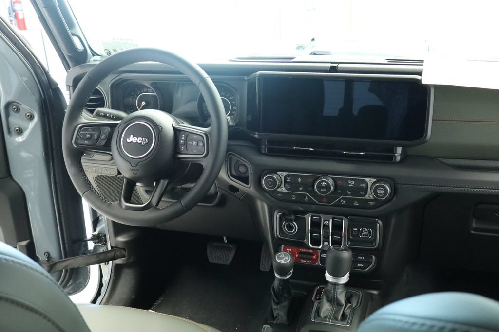 New 2026 Jeep Gladiator Mojave AWD/4WD image 31