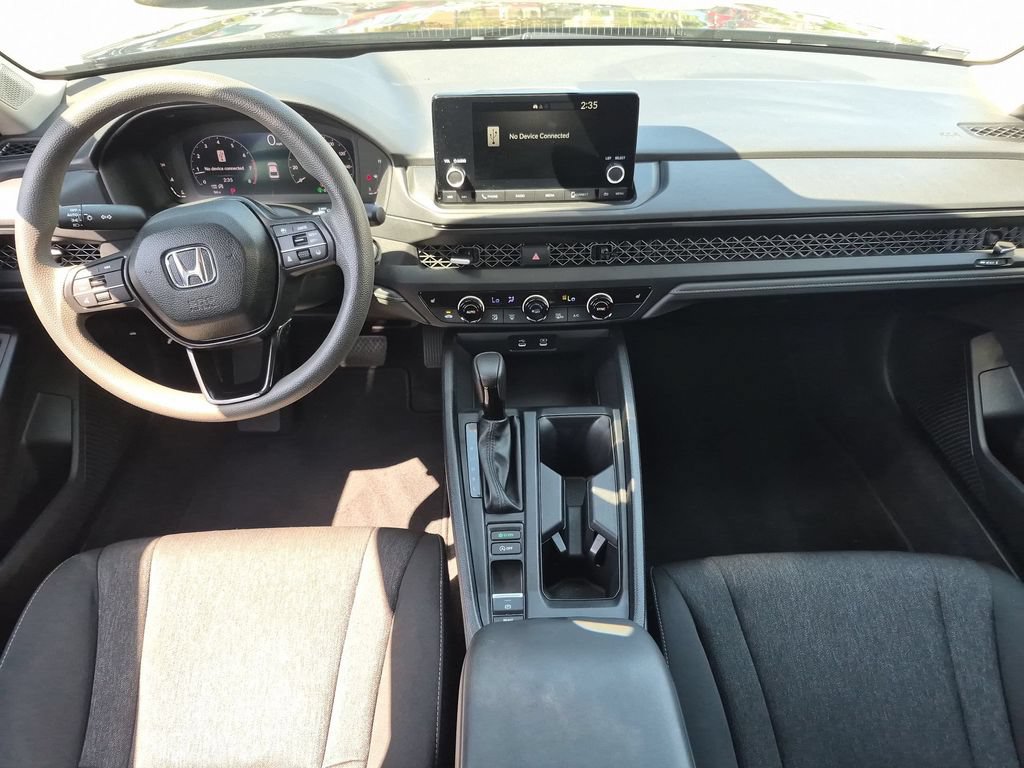 Used 2025 Honda Accord SE image 26