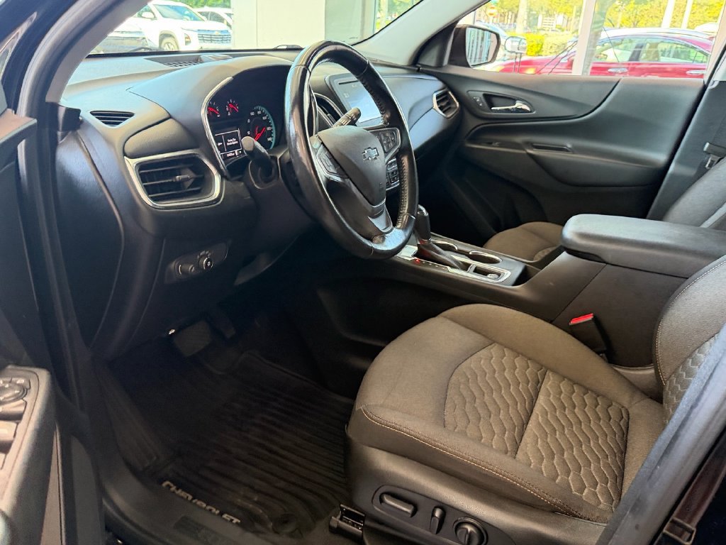Used 2018 Chevrolet Equinox LT FWD image 10