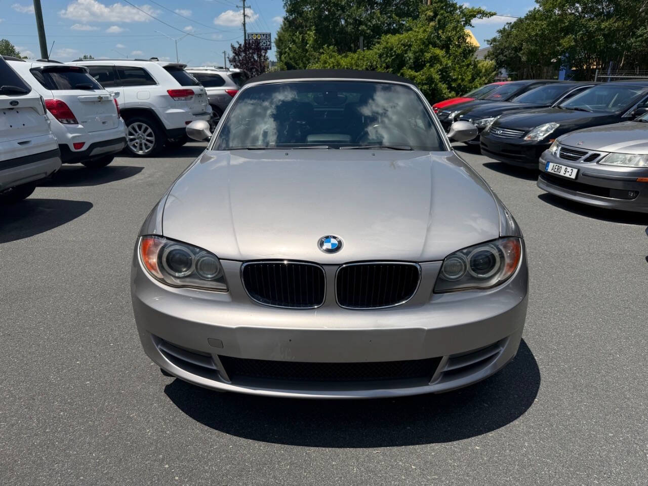 Used 2009 BMW 128i Convertible RWD image 4