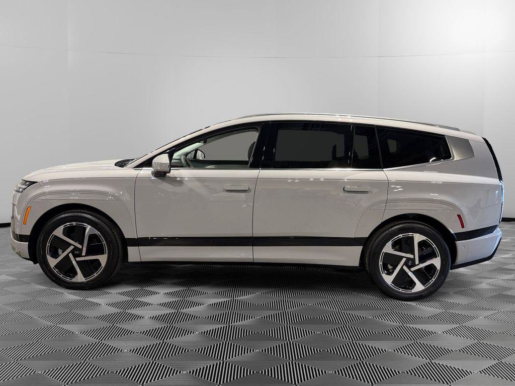 New 2026 Hyundai Ioniq 9 Calligraphy image 4