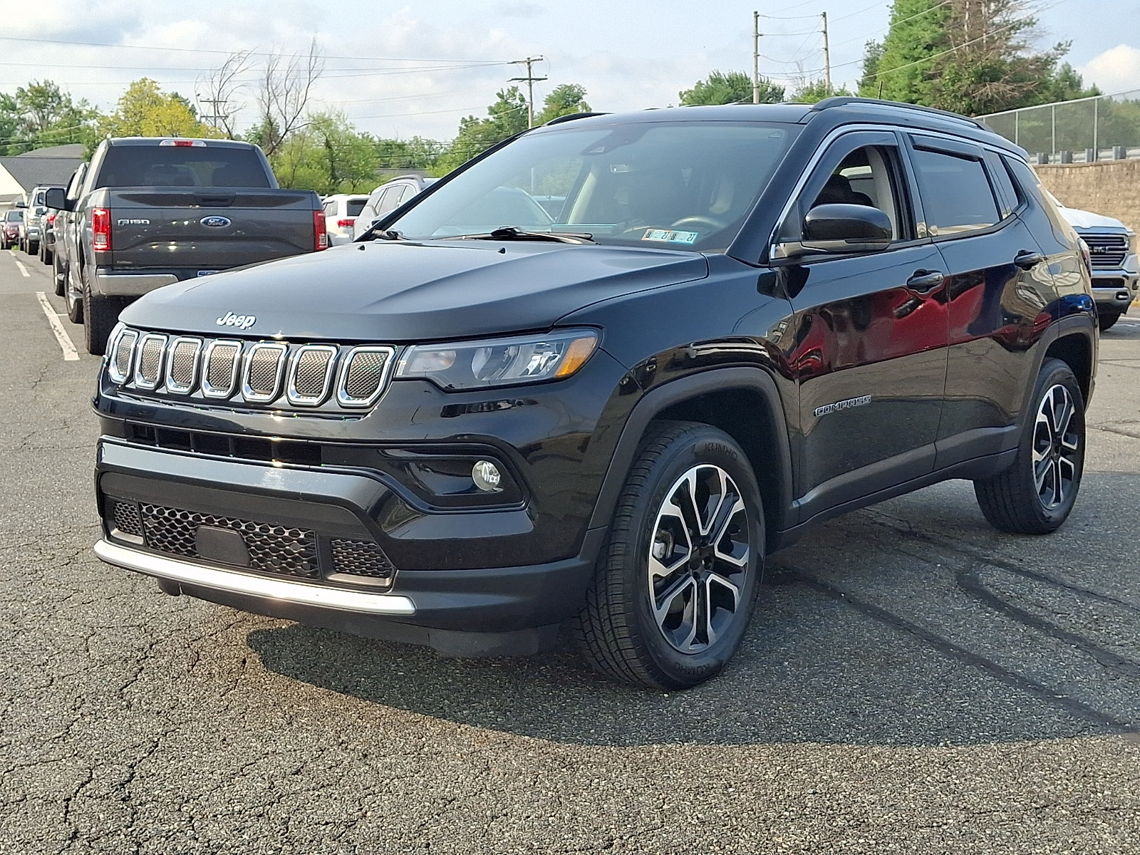 Used 2022 Jeep Compass Limited AWD/4WD image 3