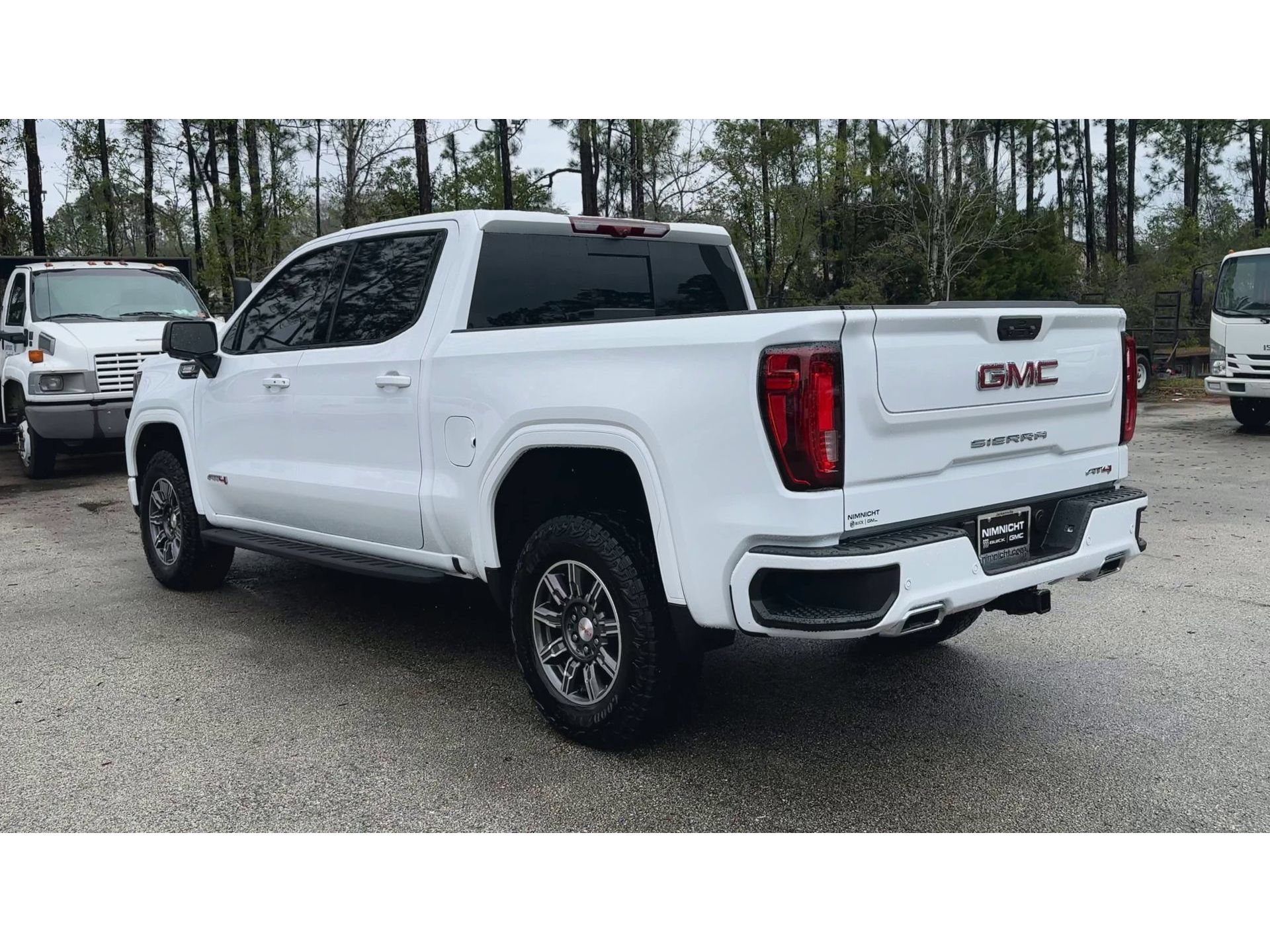 Certified 2024 GMC Sierra 1500 AT4 w/ Technology Package AWD/4WD image 7