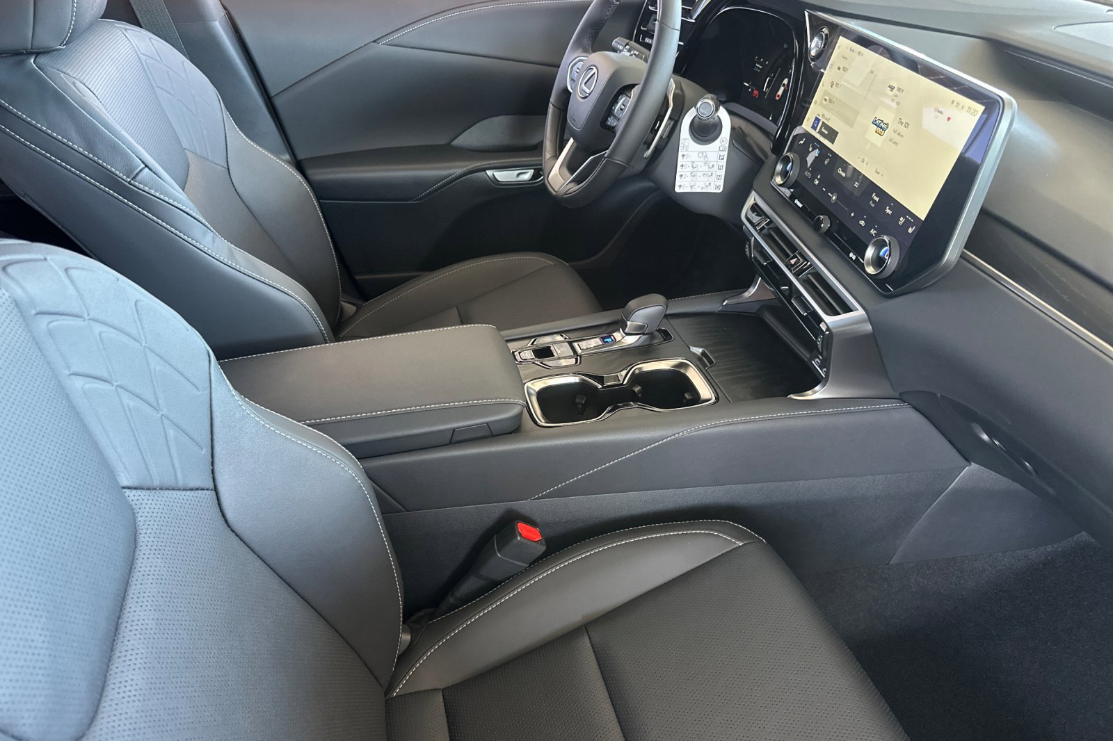 New 2025 Lexus RX 350 Premium Plus image 13