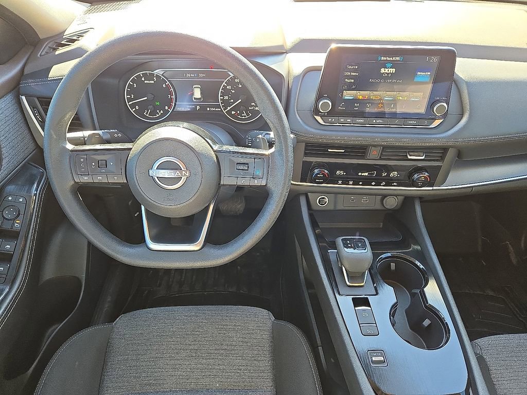 Used 2023 Nissan Rogue SV image 17