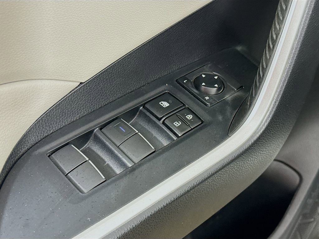 Certified 2020 Toyota RAV4 XLE Premium image 17