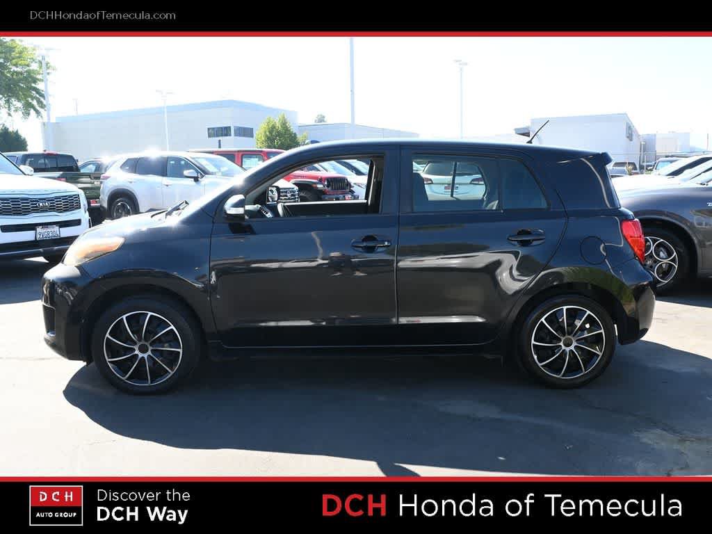 Used 2014 Scion xD FWD image 4